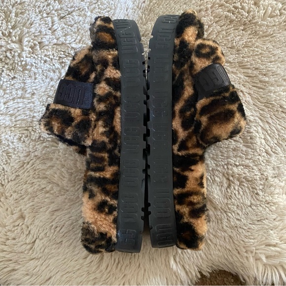 🐆UGG Fluffita Panther Print Slides Slippers - Picture 11 of 13